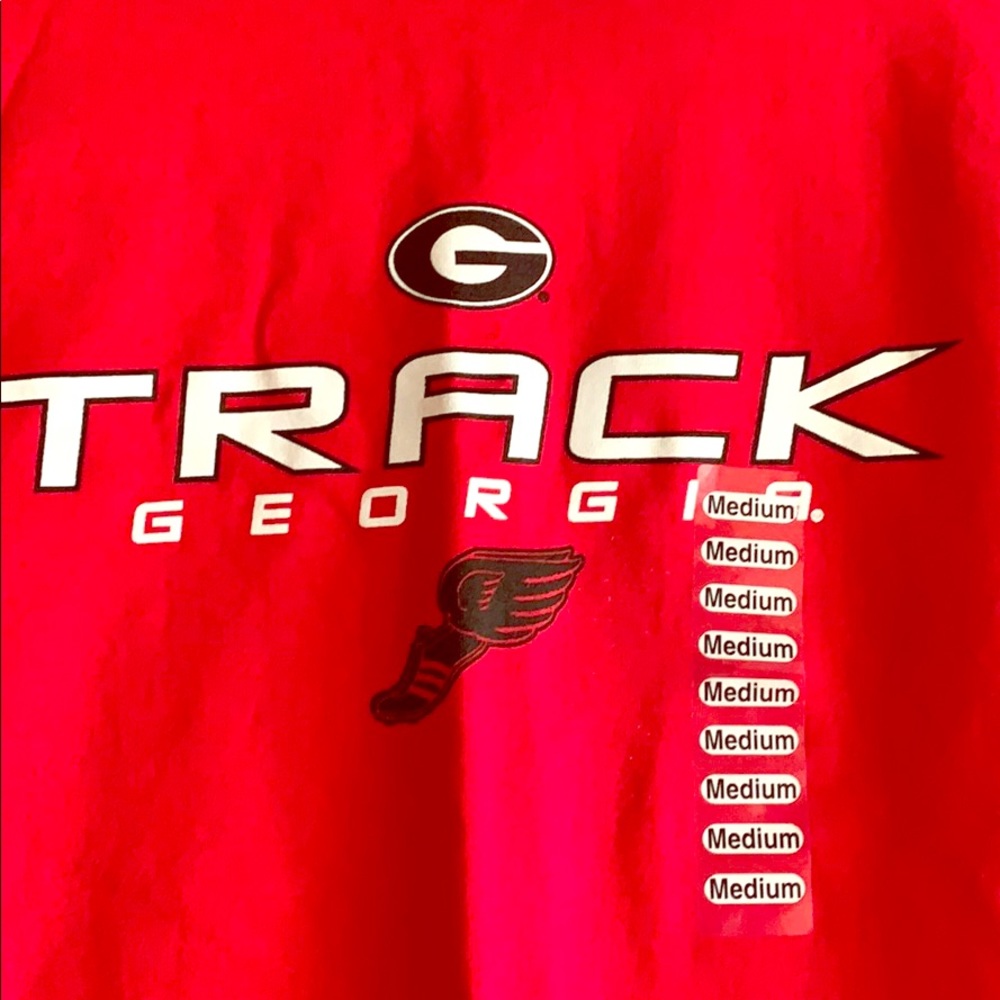 BNWT UGA track t shirt